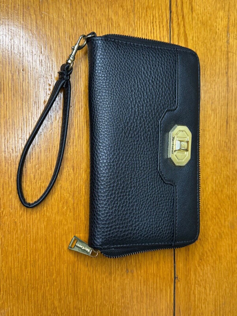 JUICY COUTURE Love Me Not Black Zip-Around Wallet Wristlet